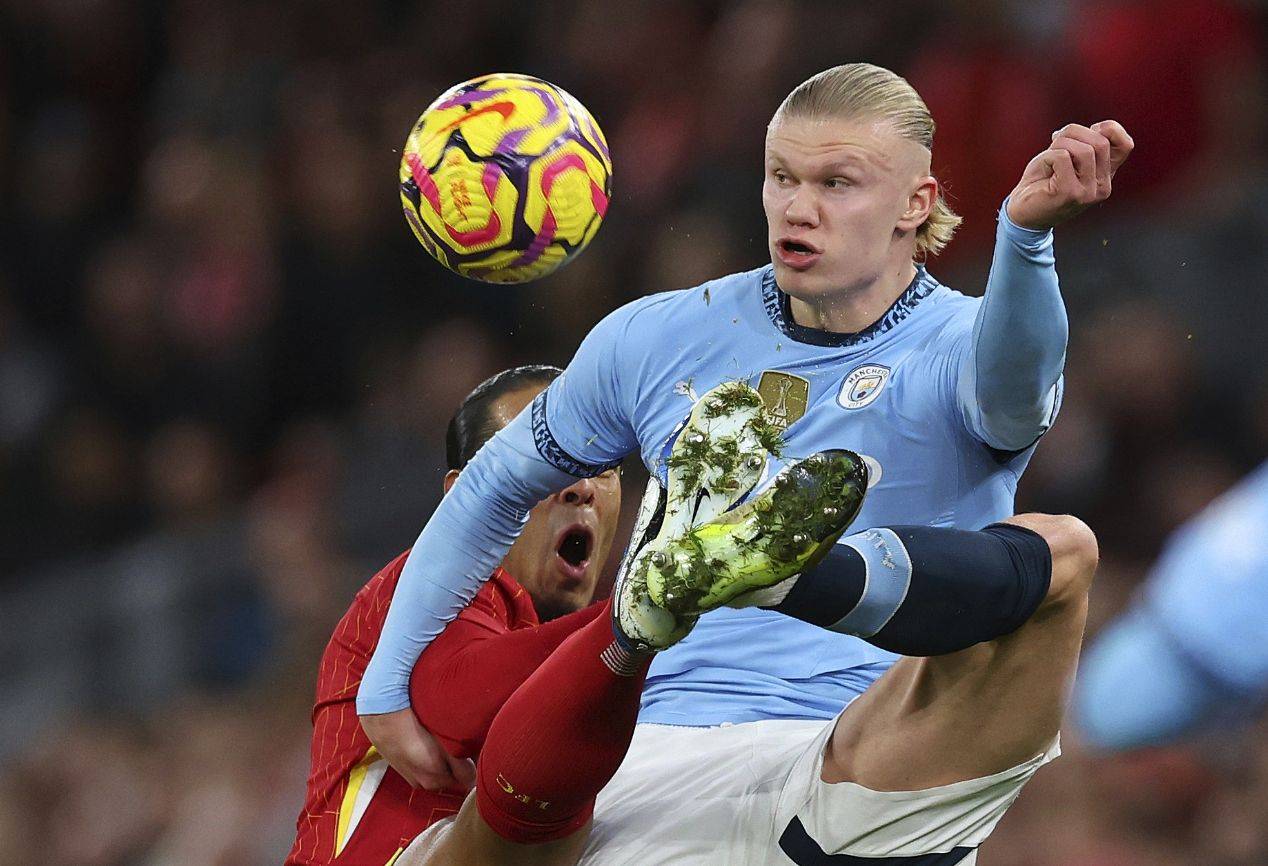 蜂鸟竞技-利物浦观众热烈欢呼！，哈兰德迎来三赛季出色发挥全场沸腾不已(利物浦40巴萨回放)