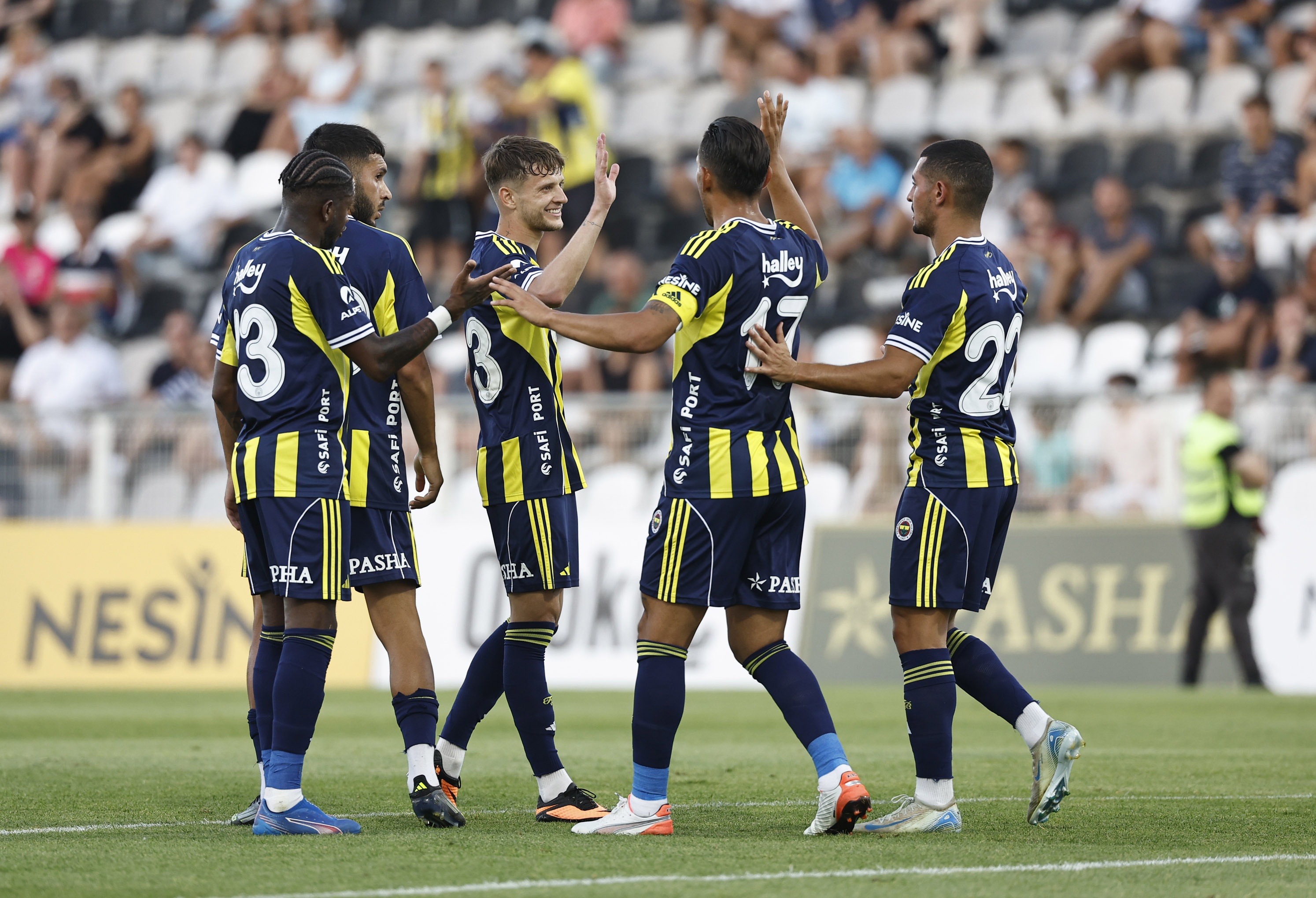 法国杯倒计时；切尔西冲刺阶段调整名单；细节引发关注；态度坚定；控场能力受关注的简单介绍