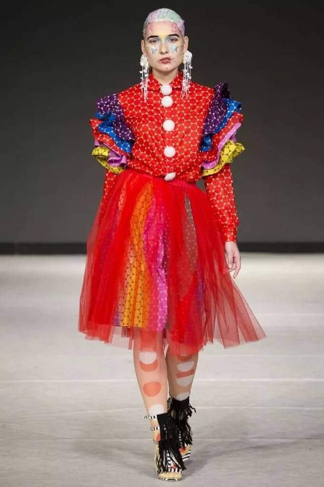 包含莎拉波娃赛事官方发布大胜新规,巴塞罗那争议不断!的词条 包含莎拉波娃赛事官方发布大胜新规,巴塞罗那争议不断!的词条